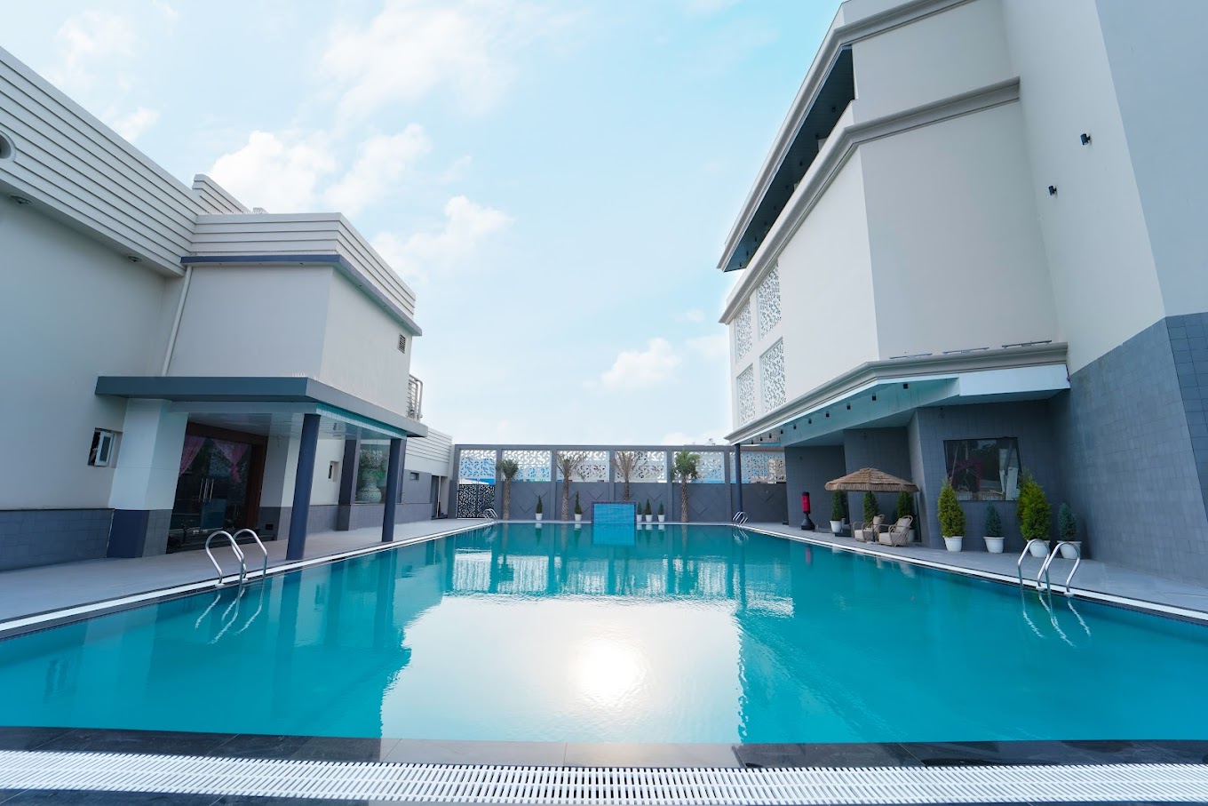 Millennium Swimming Pool