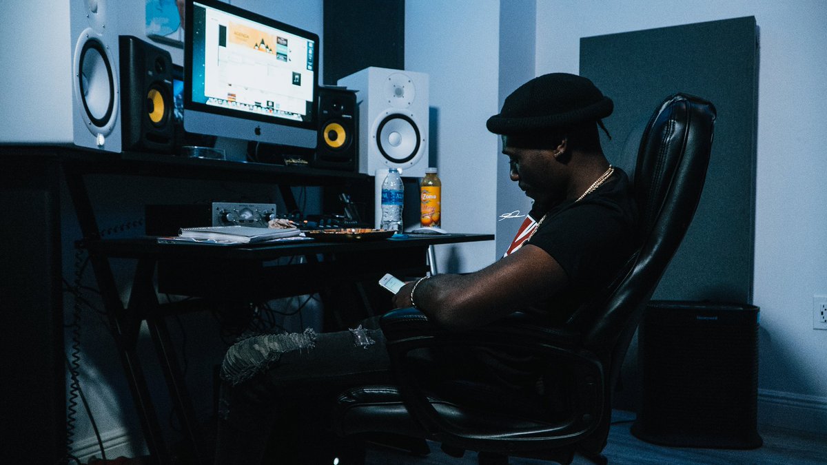 New Era Photo Studio