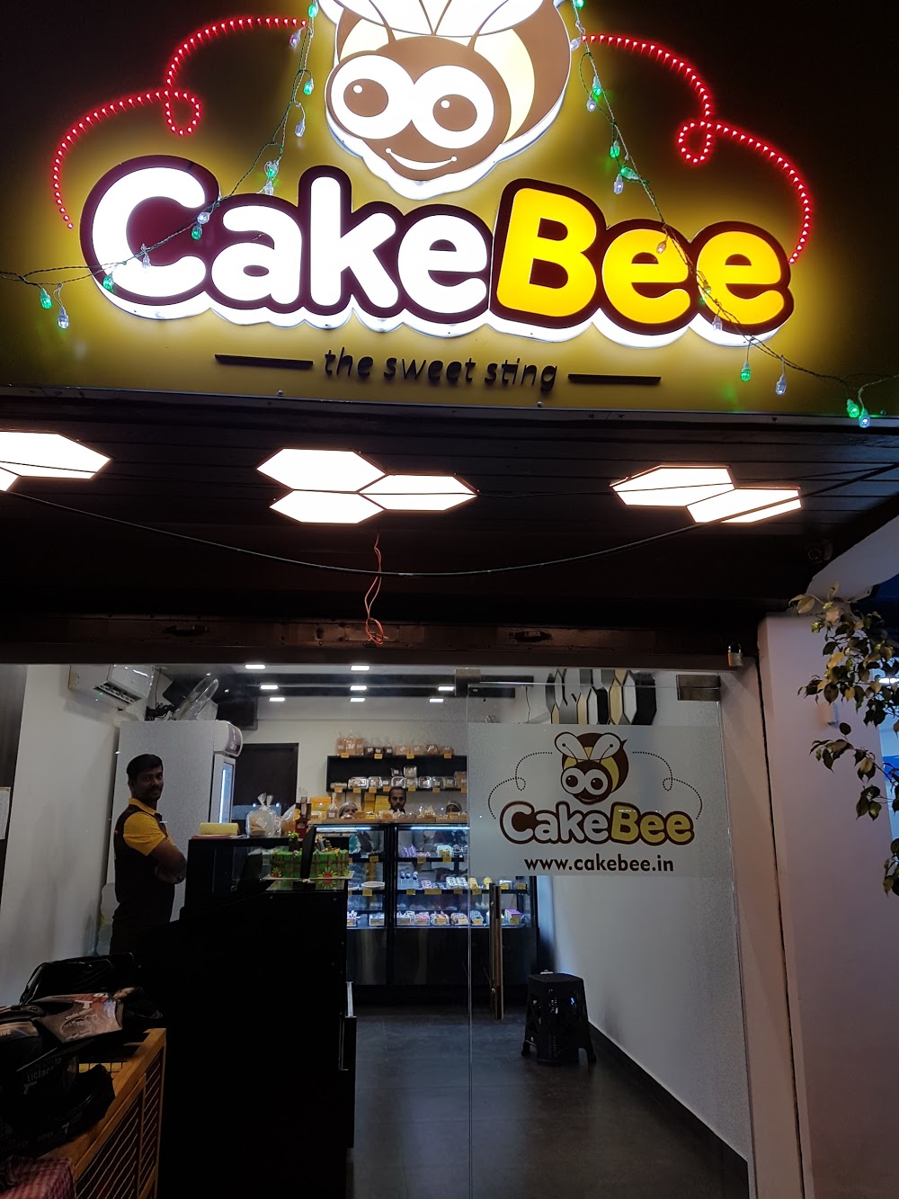 CakeBee