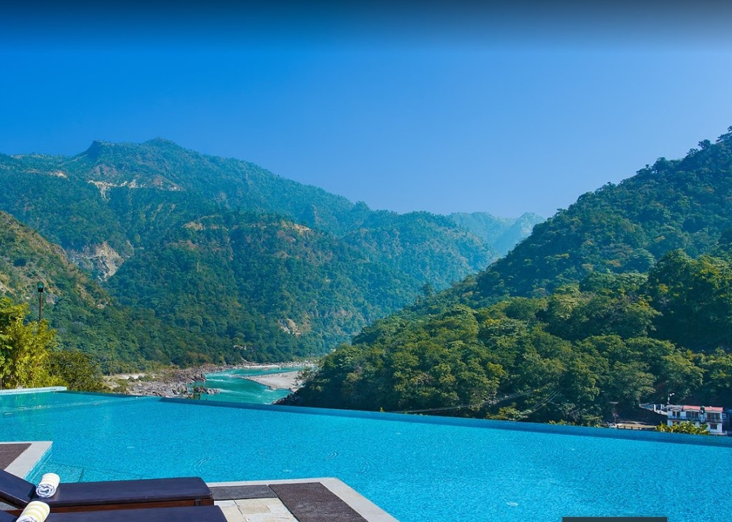 Aloha On The Ganges  3 Star Hotel 