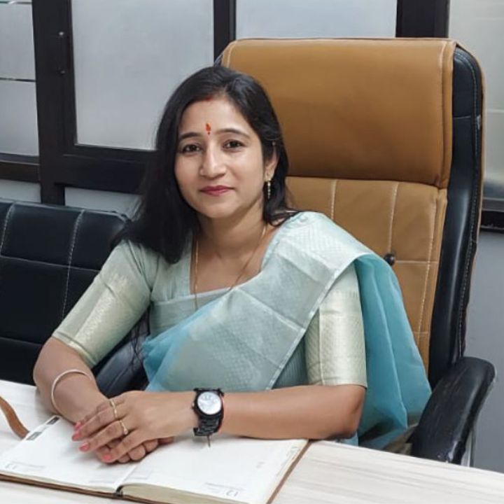Astrologer Ruchi Joshi