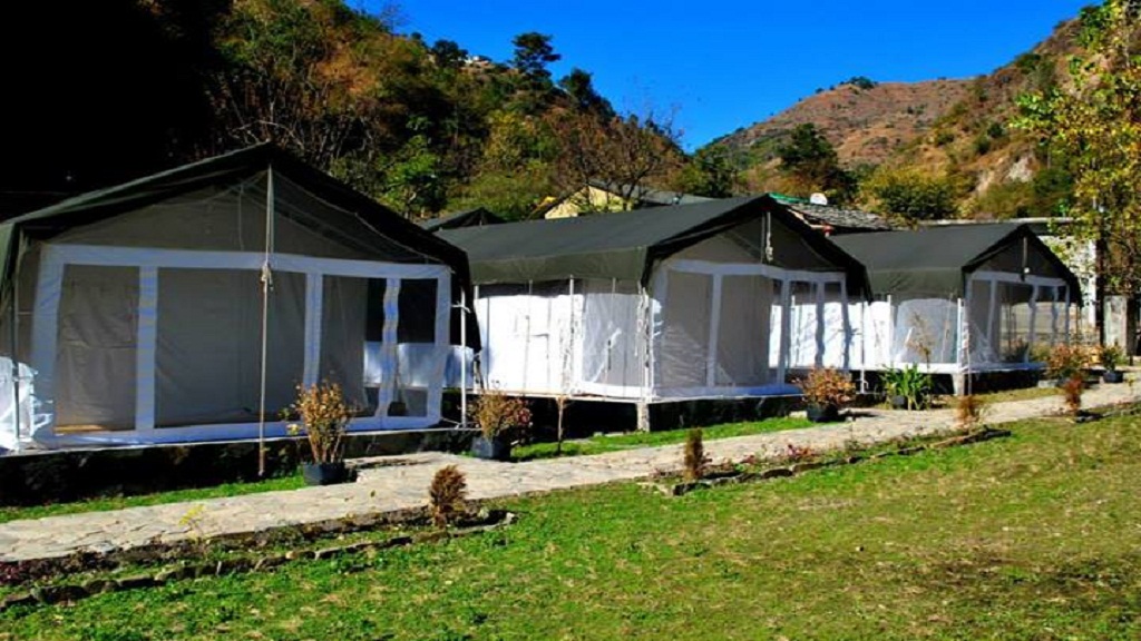 ssThe Hail Himalayas camp | luxury camp in shimla