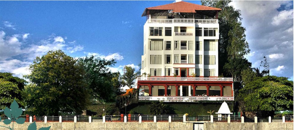 Ganga Kinare by Holywater 