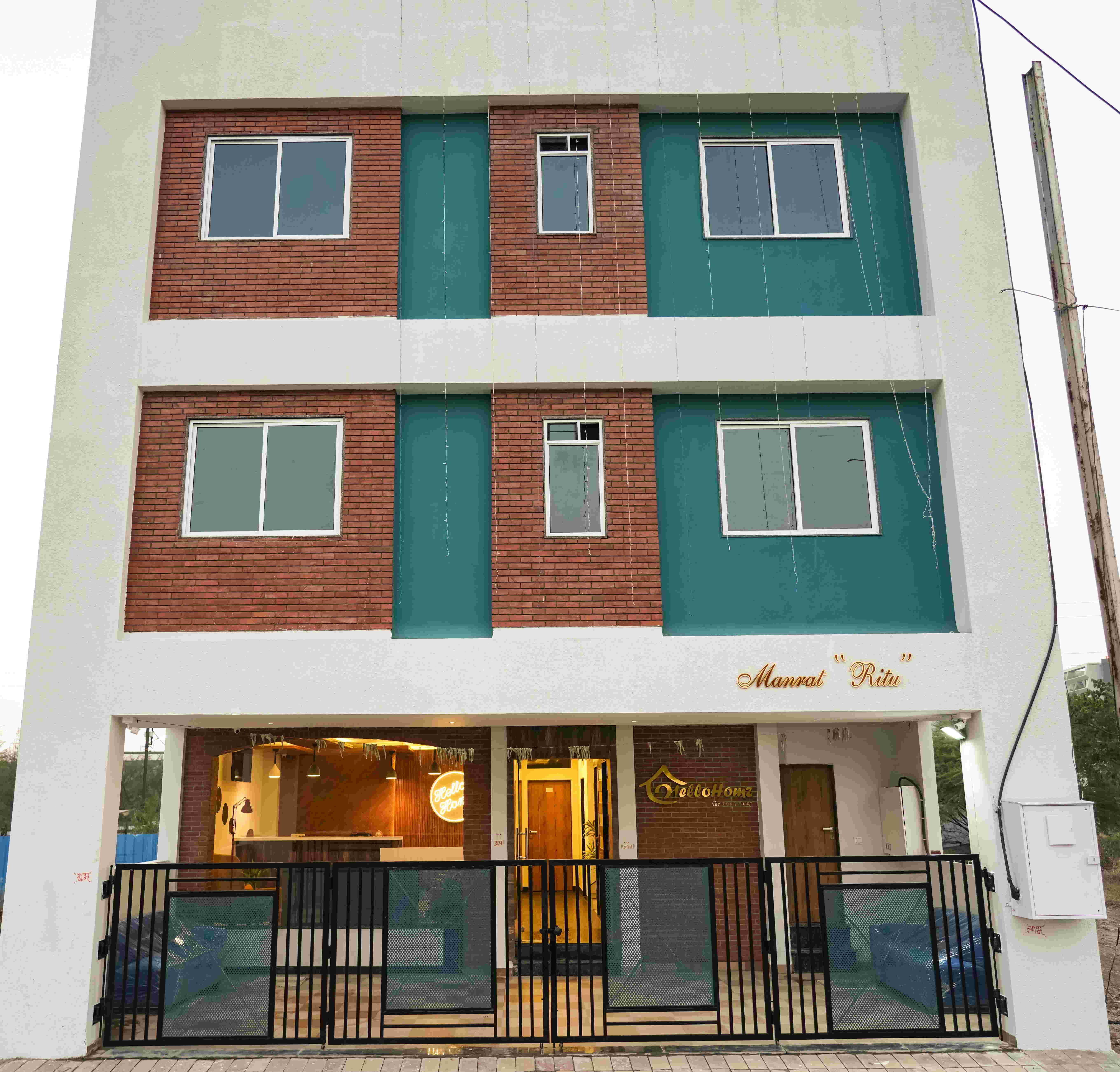 Cherry Stay Hello Homz Luxuria