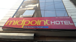 Midpoint Hotel