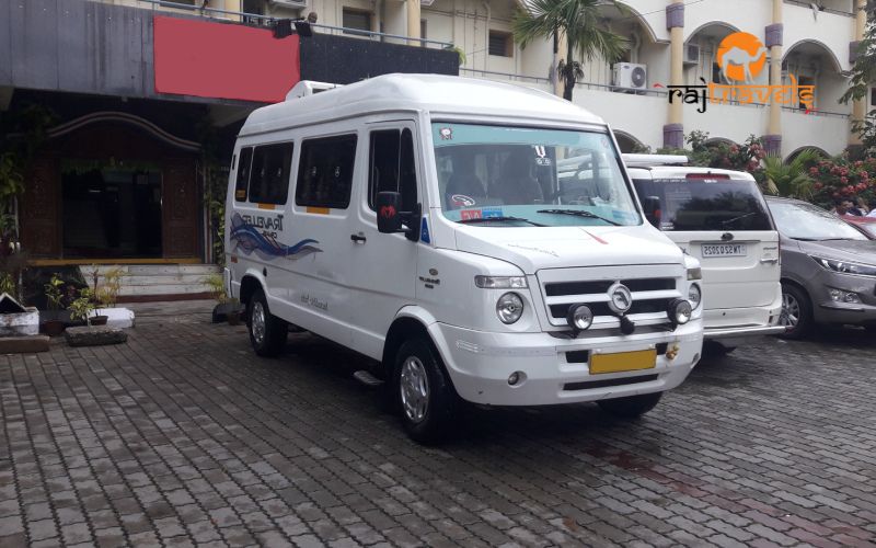 Maharaja Tempo Traveller Hire Jaipur