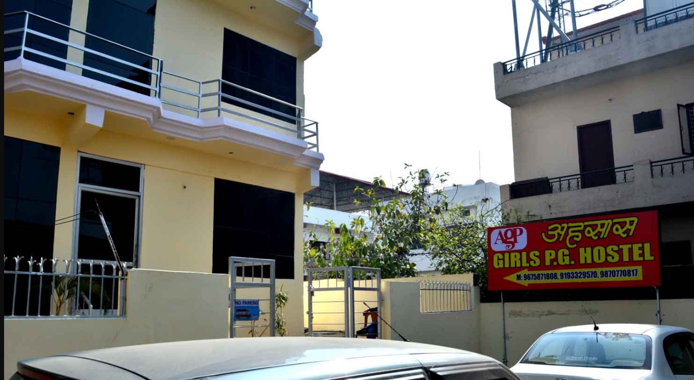 Ahsaas Girls P.G. Hostel Dehradun 