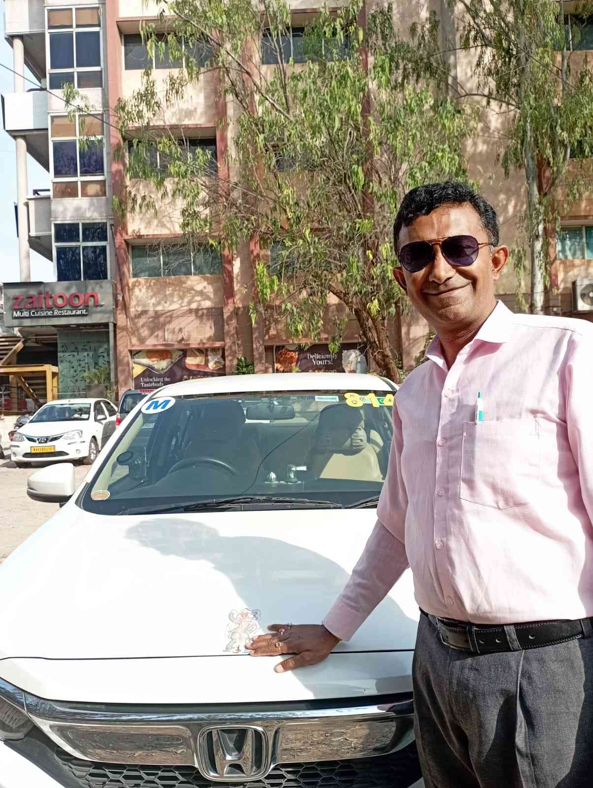 Sunil AIRPORT Cabs