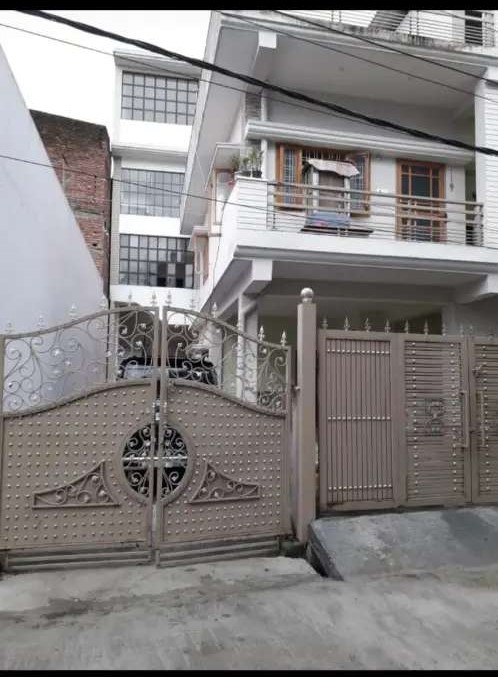 Room for rent in Dehradun